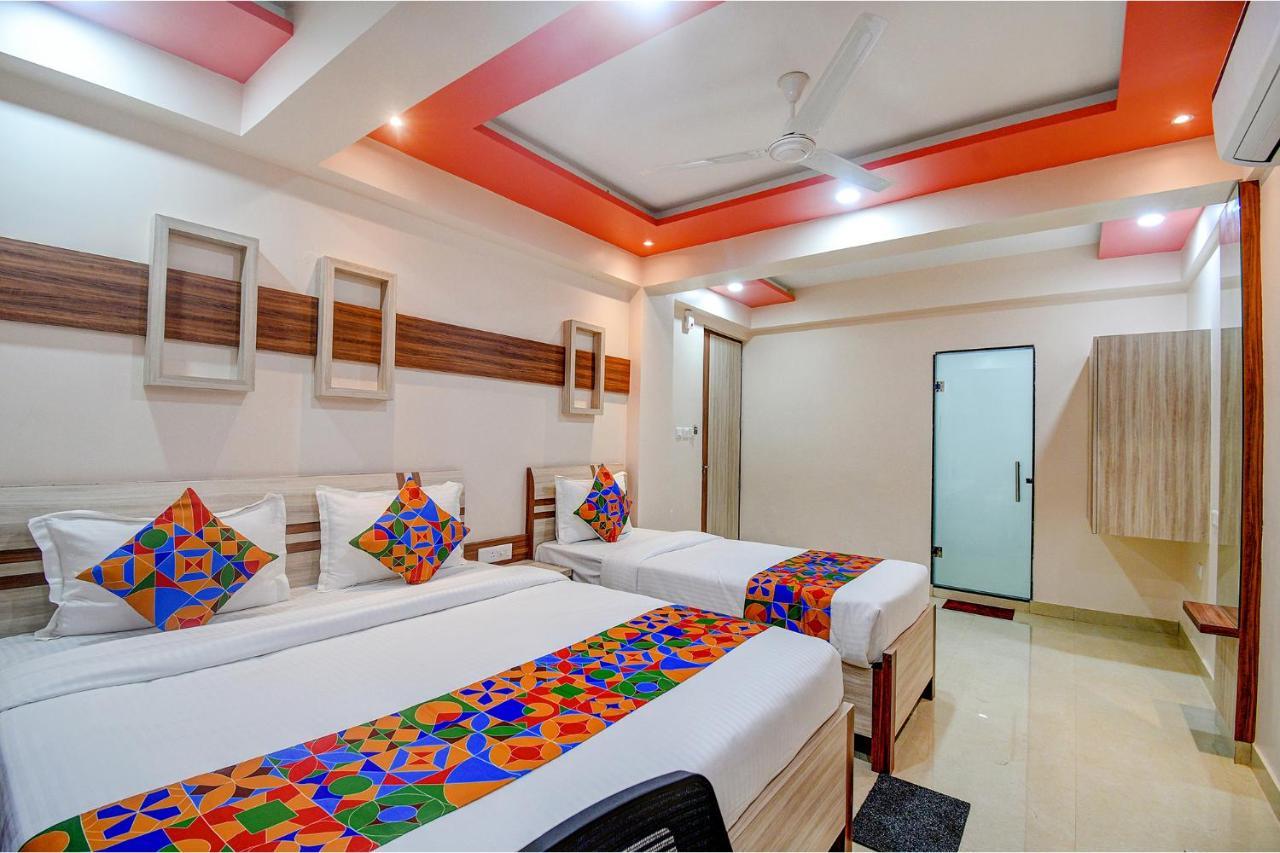 Fabhotel The Lily - Nr Bisarjan Ghat Calcutta Buitenkant foto